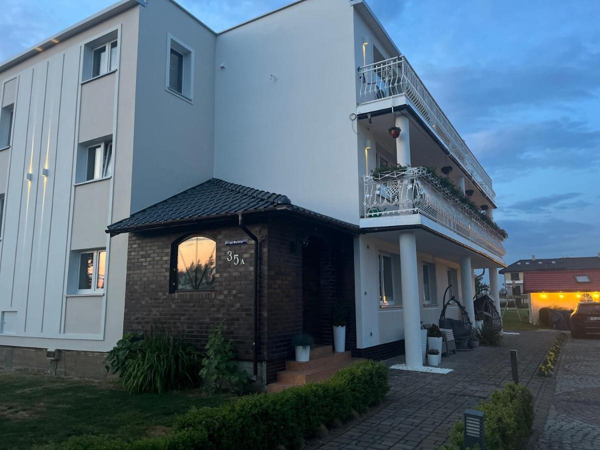 Villa Marlena Ustronie Morskie Exterior photo